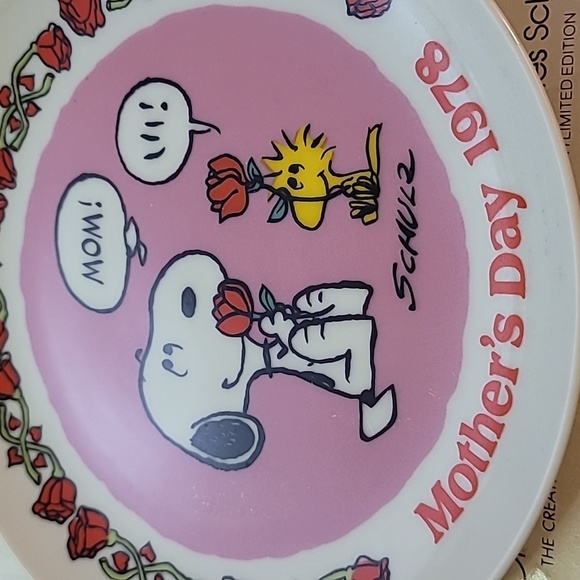 Vintage Peanuts 1977 Mother’s Day Collector Plate Snoopy on Doghouse - Picture 4 of 5